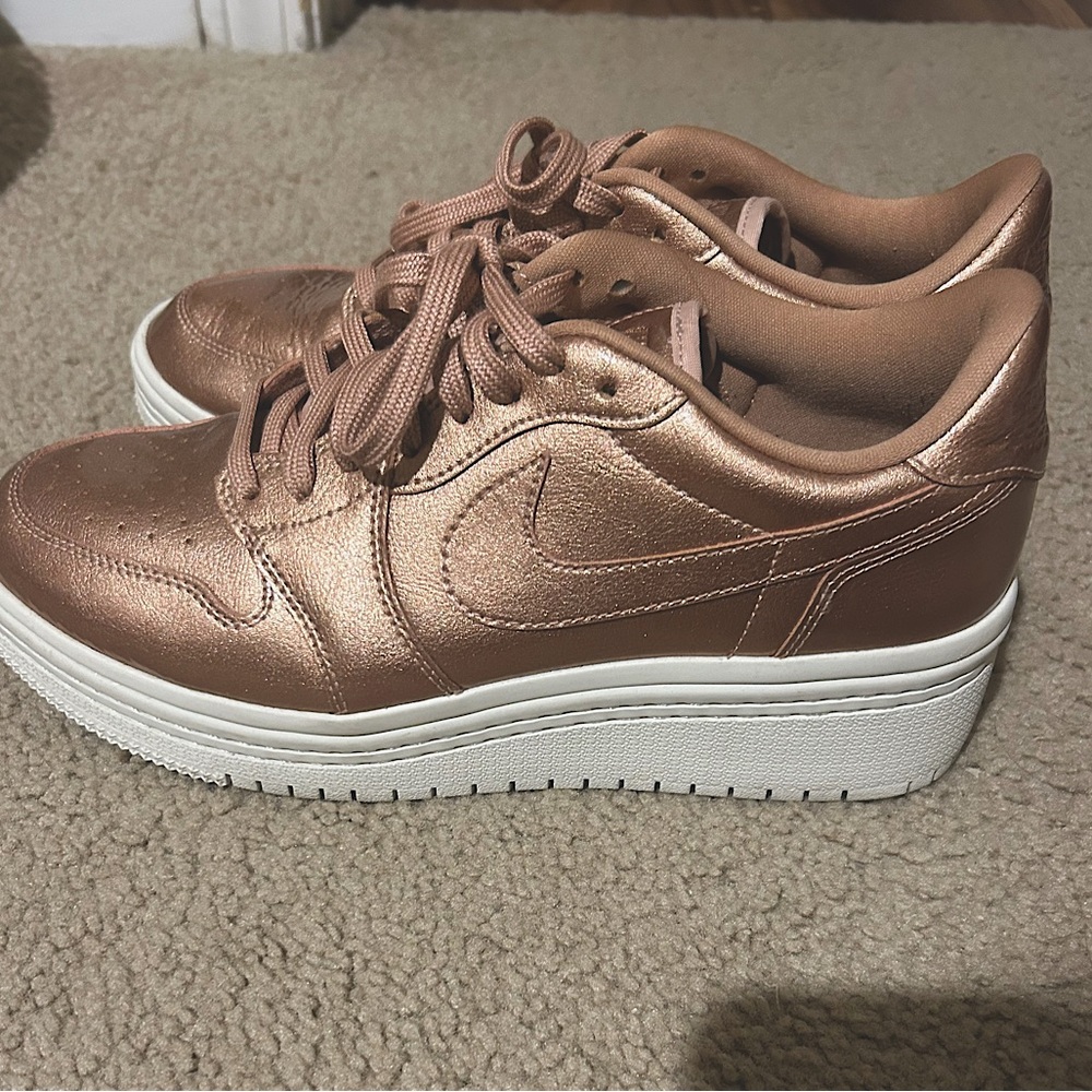 Nike Brown Sneakers Classic Chunky Design